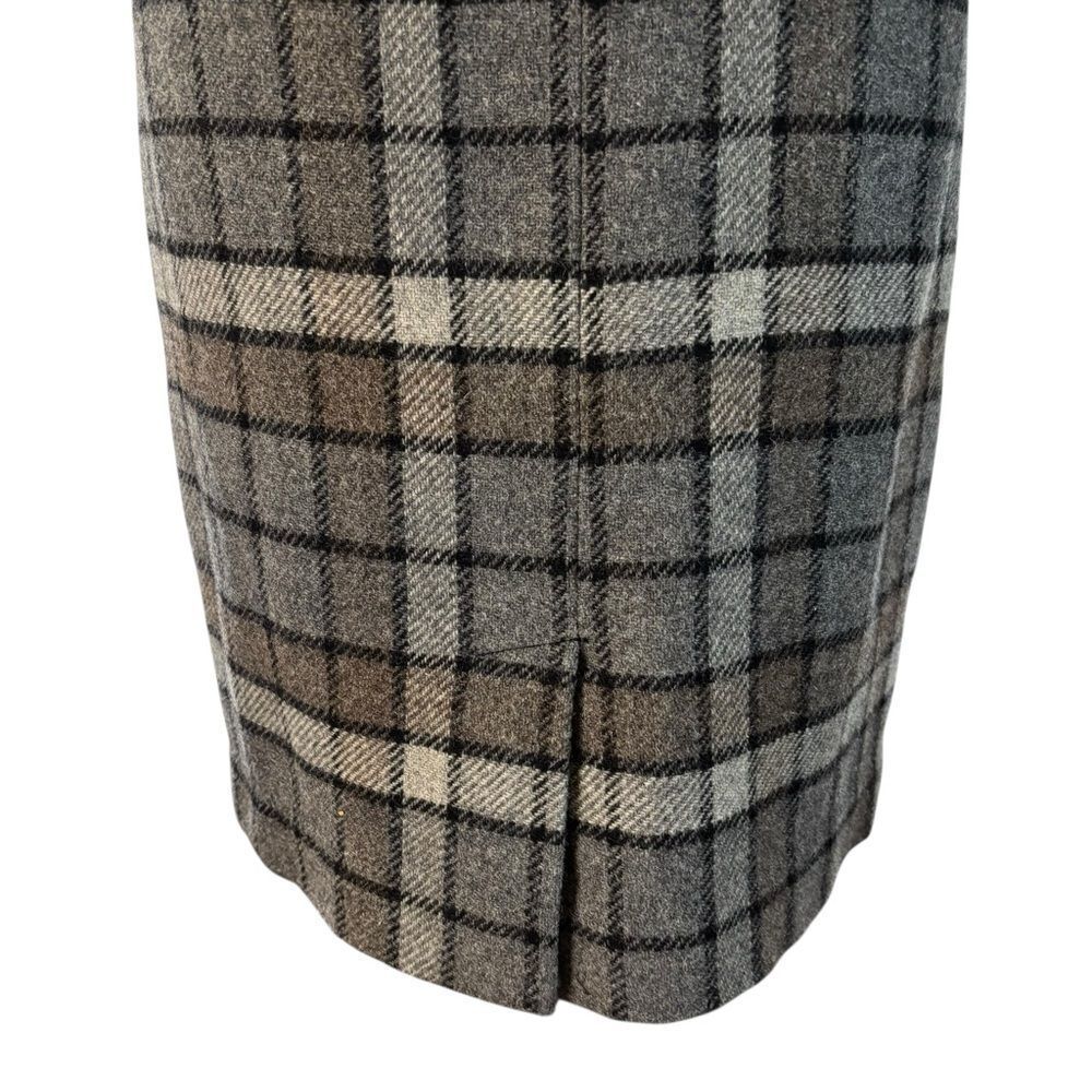 Vintage L.L.Bean Gray Plaid Skirt in Ladies Size 6R - Picture 3 of 7